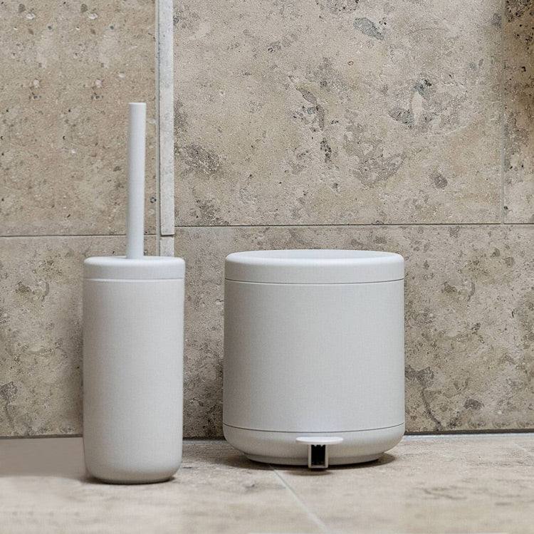 Ume Pedal Bin 4L - Soft Grey - Image 5