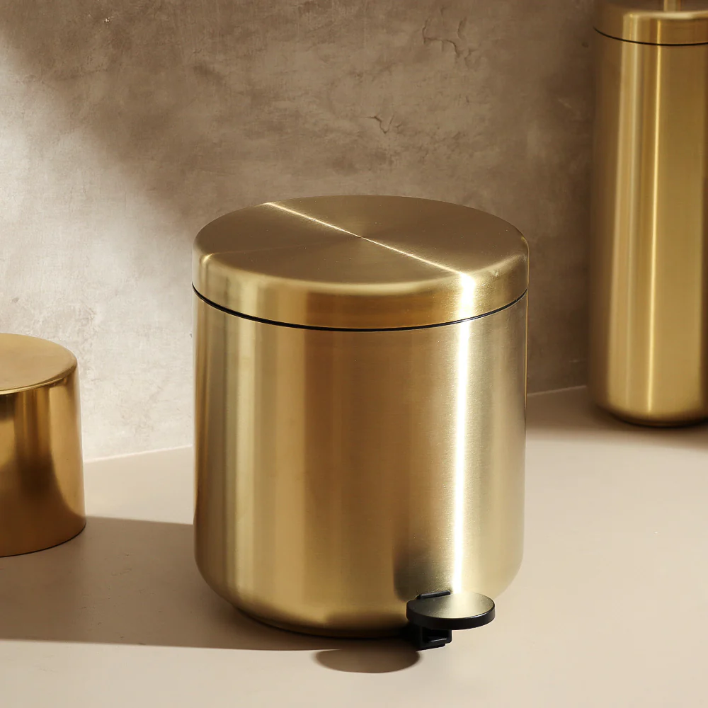 Ume Stainless Steel Pedal Bin 4L - Matte Brass - Image 2