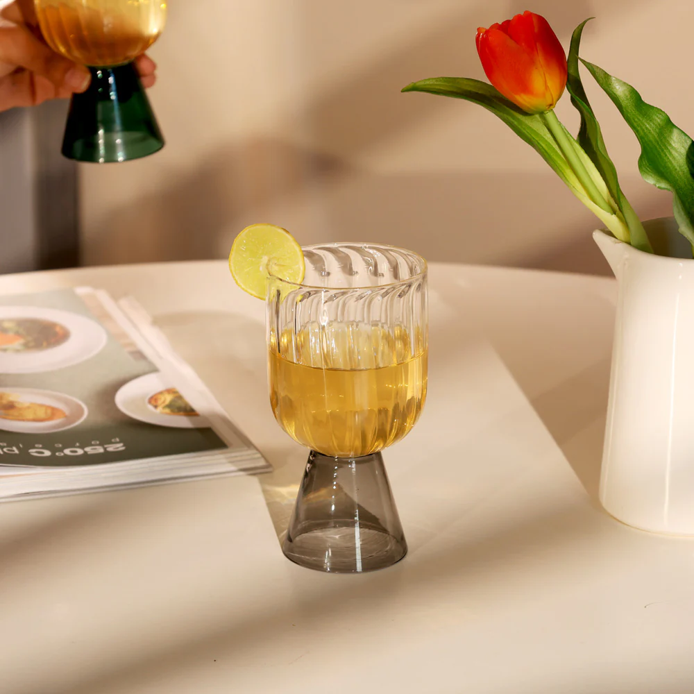 Ellio Drinking Glasses, Set of 2 - Smoke - Image 2