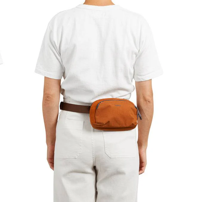 Venture Hip Pack 1.5L - Bronze - Image 11