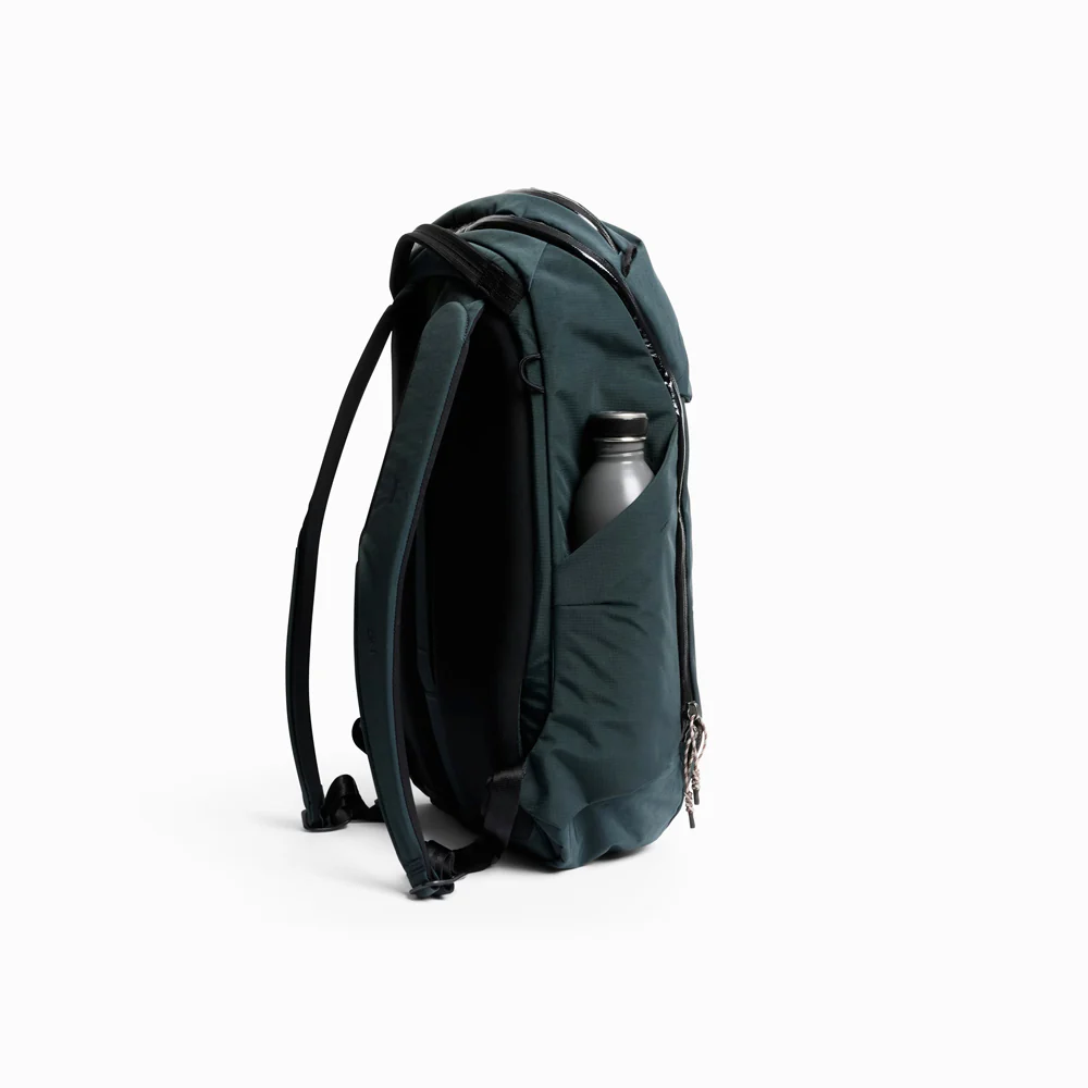 Venture Ready Pack 20L - Deep Ocean - Image 9