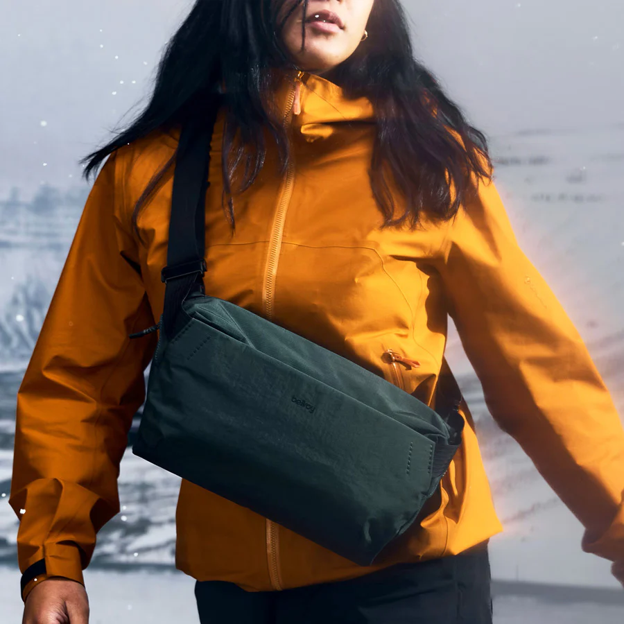 Venture Sling Bag 9L - Deep Ocean - Image 5