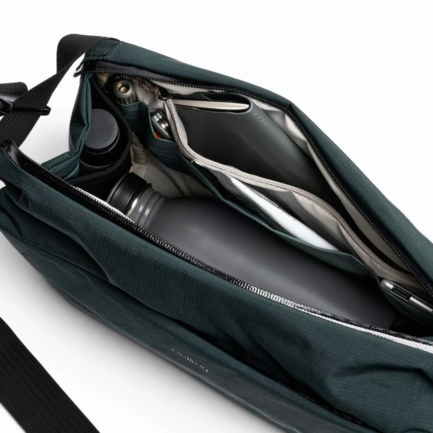 Venture Sling Bag 9L - Deep Ocean - Image 9