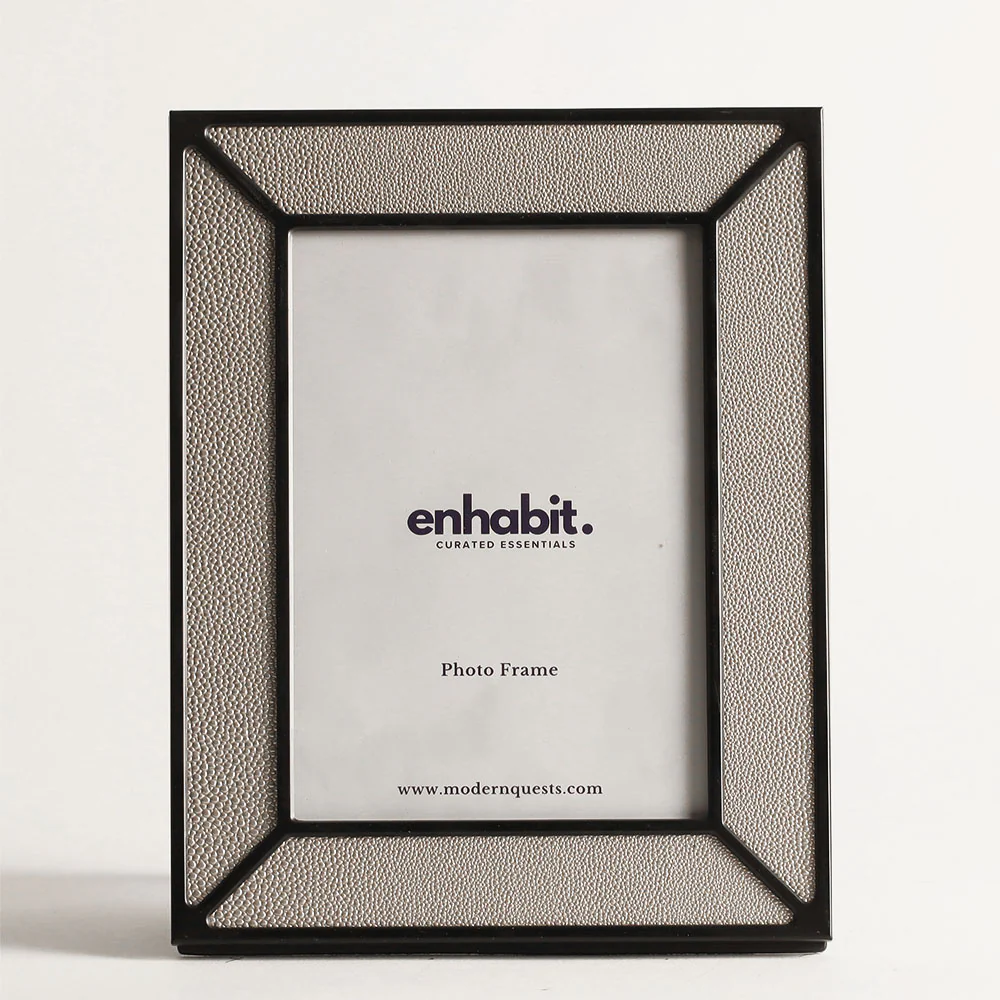Vera Photo Frame Large - Grey Black - Image 3