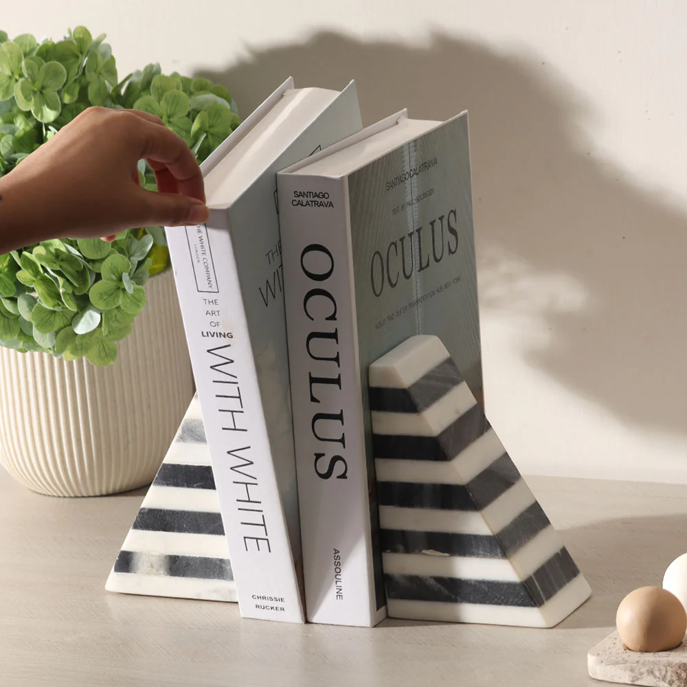 Vesta Marble Bookends, Set of 2 - Grey White - Image 5