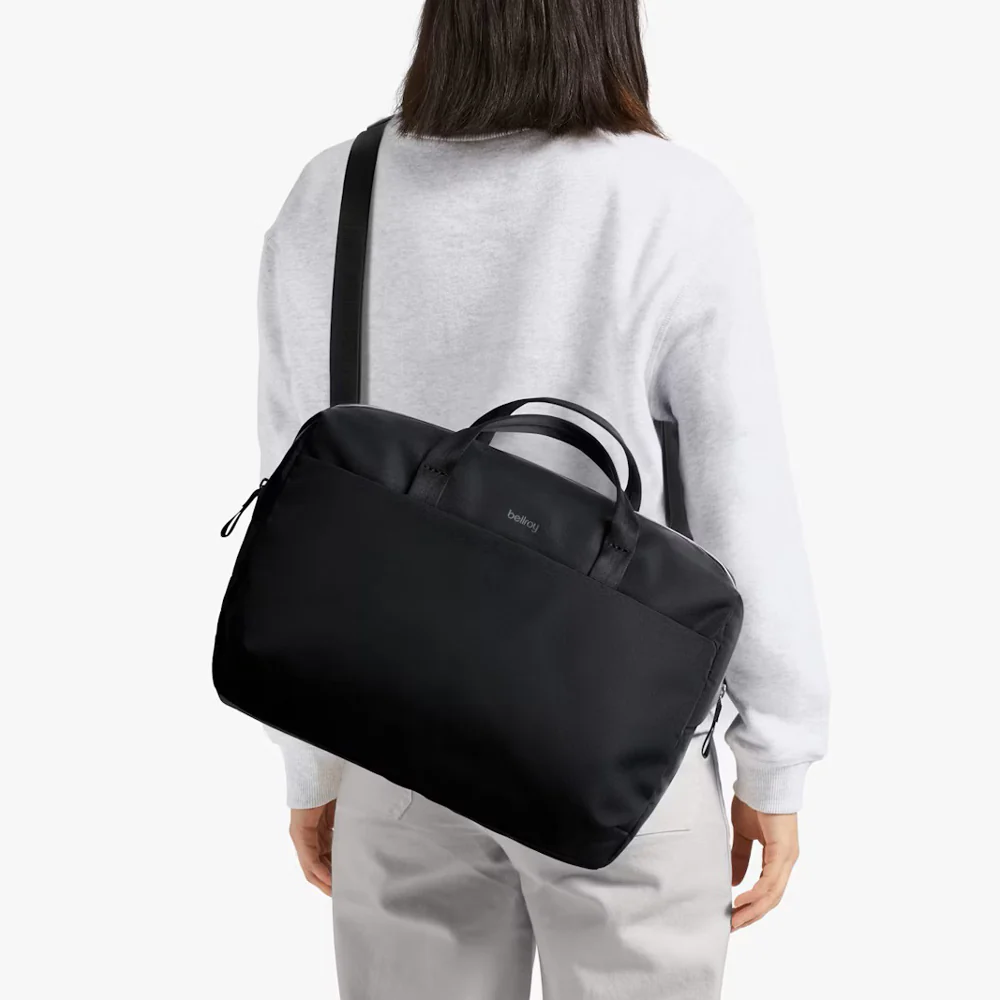 Via Work Bag 16 inch - Black - Image 11