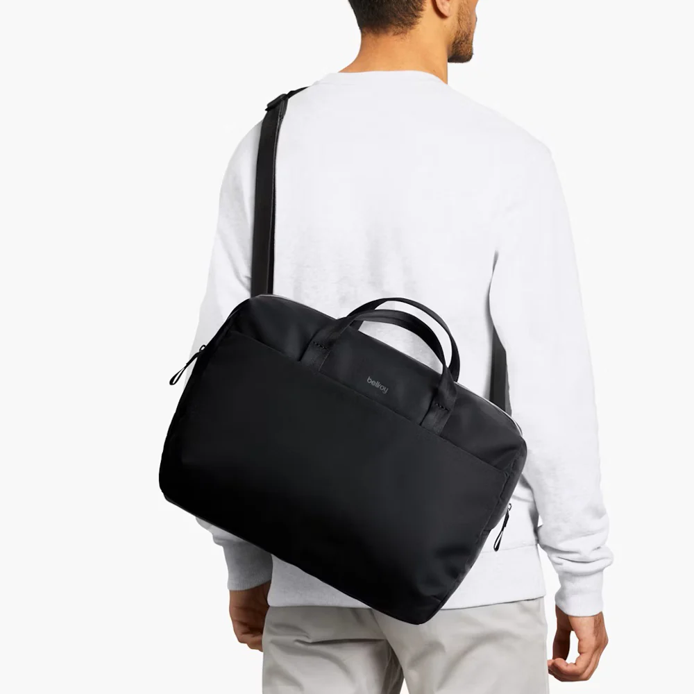 Via Work Bag 16 inch - Black - Image 2
