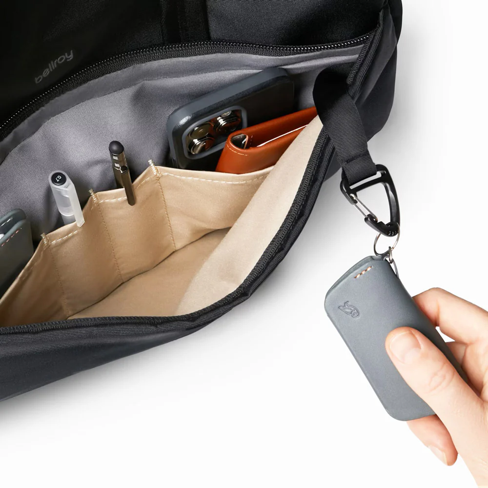 Via Work Bag 16 inch - Black - Image 5