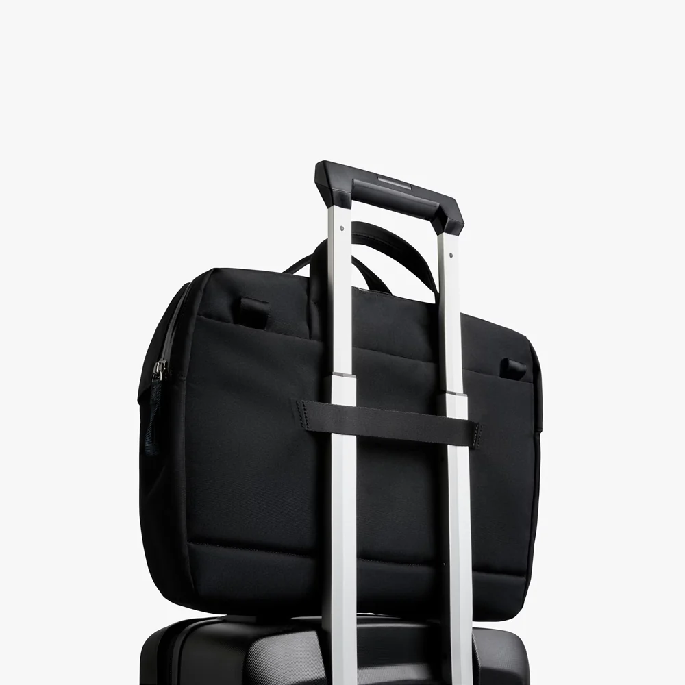 Via Work Bag 16 inch - Black - Image 9