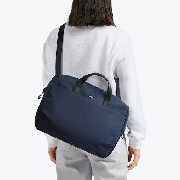 Via Work Bag 16 inch - Navy - Image 10