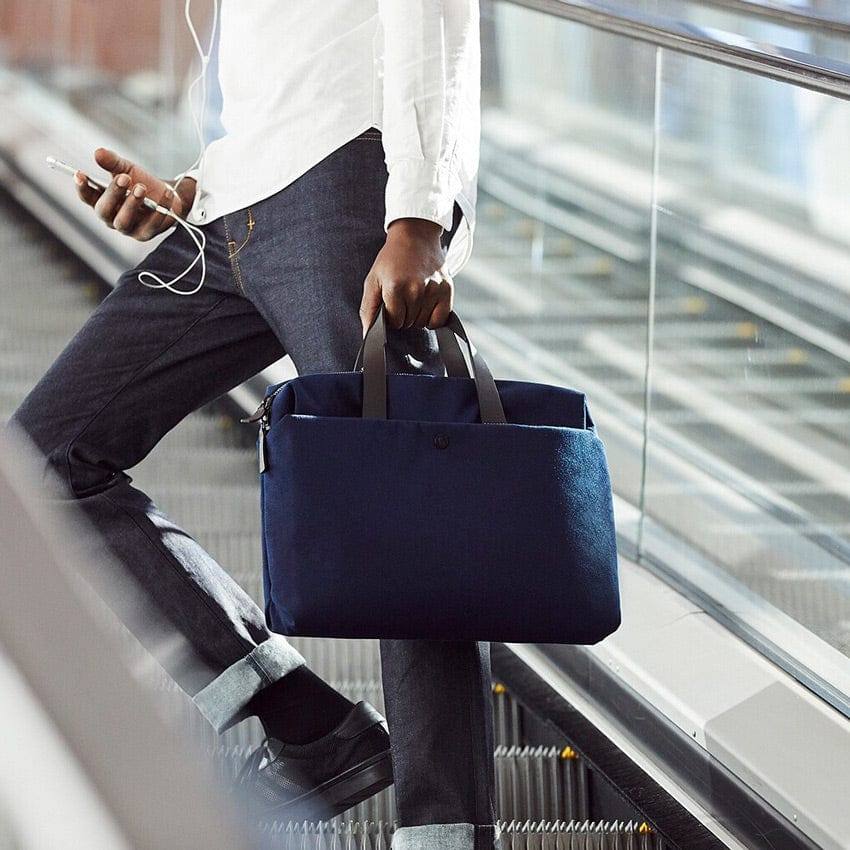 Via Work Bag 16 inch - Navy - Image 13