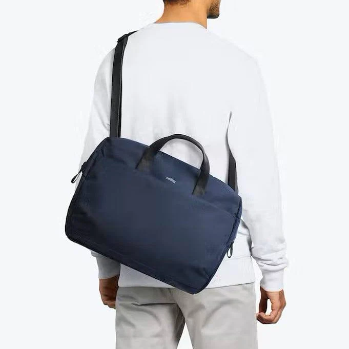Via Work Bag 16 inch - Navy - Image 2