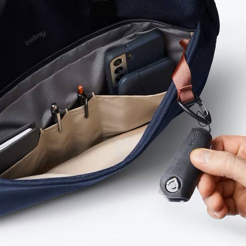 Via Work Bag 16 inch - Navy - Image 7