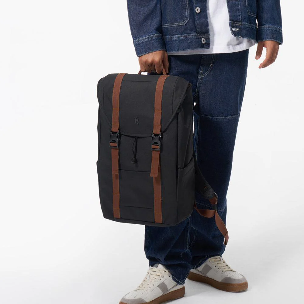 VintPack Laptop Backpack 22L- Black - Image 4