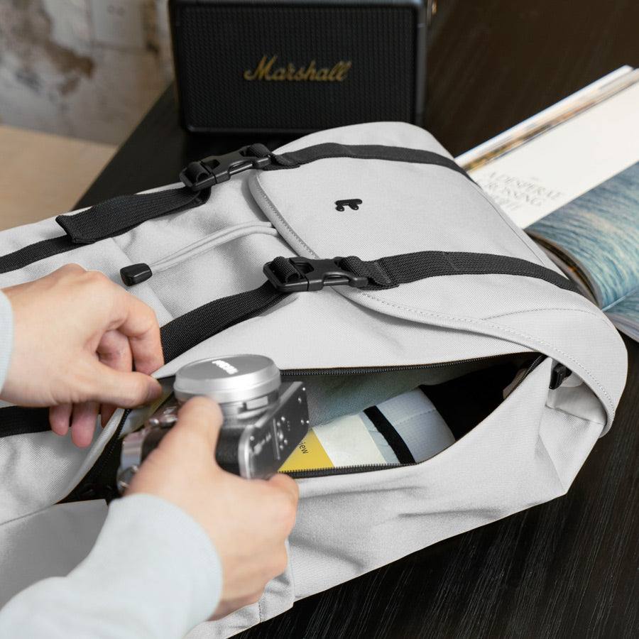 VintPack Laptop Backpack 22L - Grey - Image 4