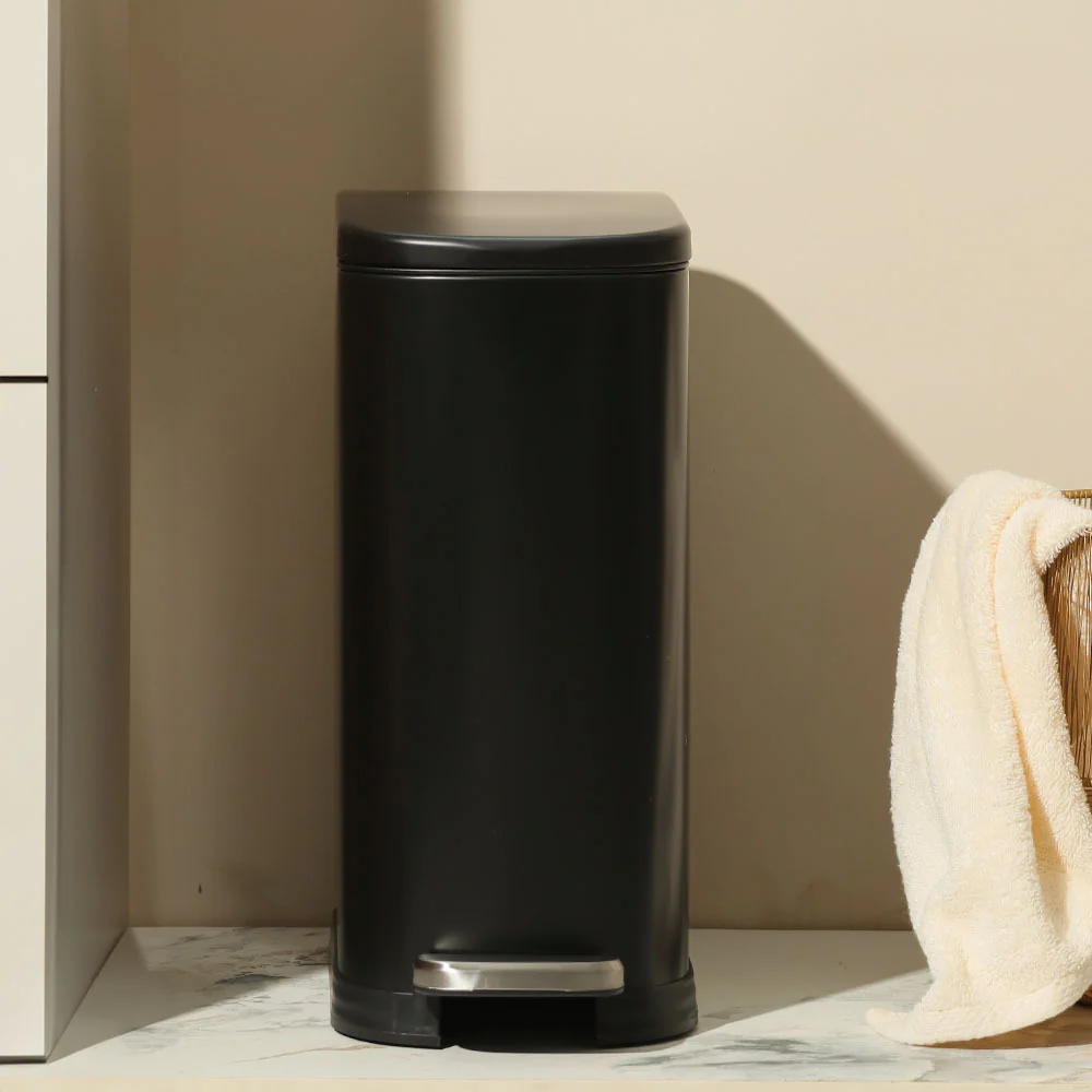 Vista Pedal Bin 10L - Black - Image 4