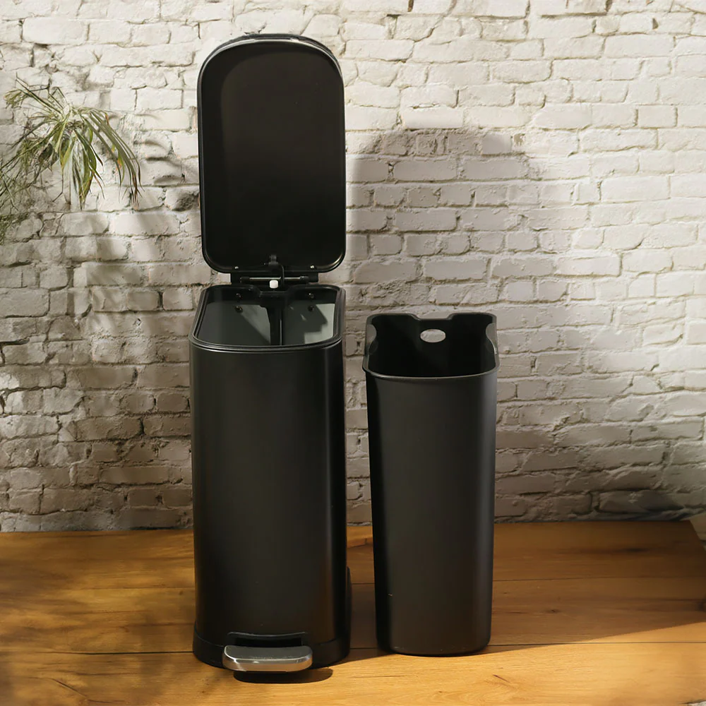 Vista Pedal Bin 10L - Black - Image 7