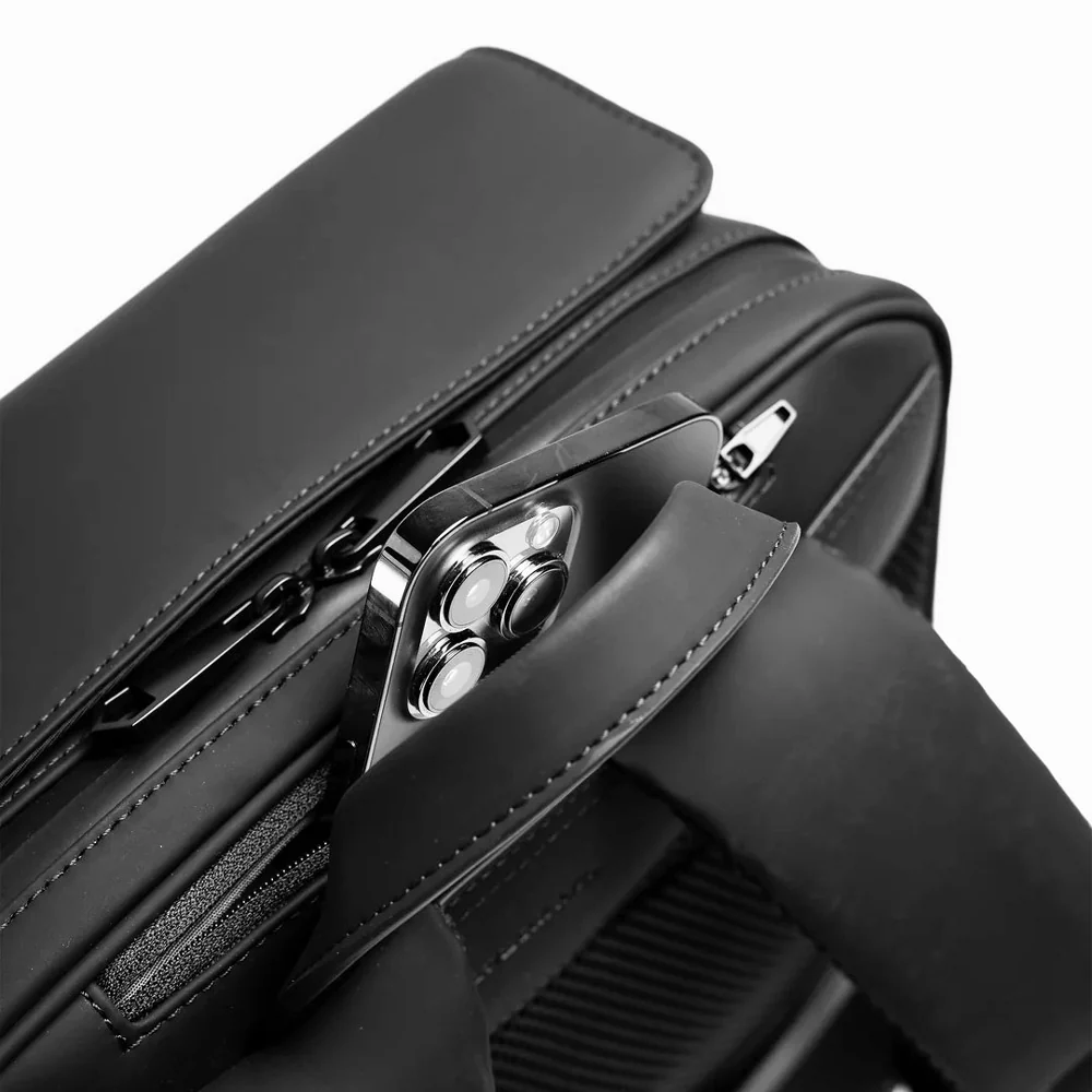 Vista Waterproof Backpack Pro 18L - Black - Image 12