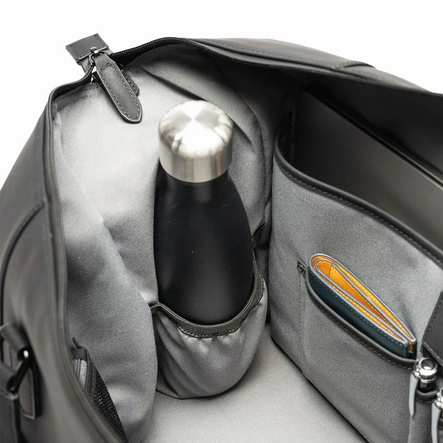Vista Waterproof Weekender Duffel - Black - Image 9