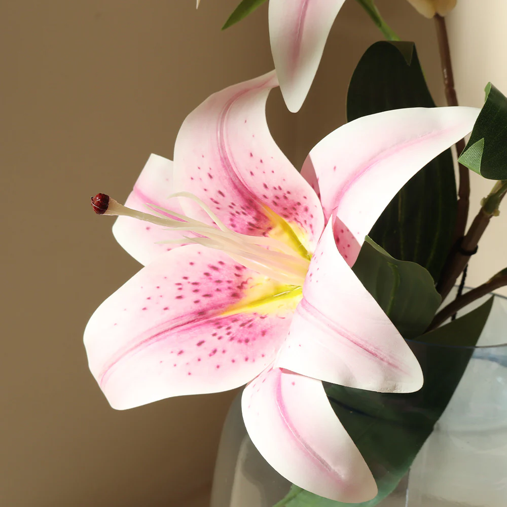 Wild Lily Faux Stem - Pale Purple - Image 6