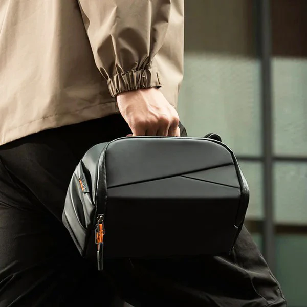 X-Modo Crossbody Organizer - Black - Image 6