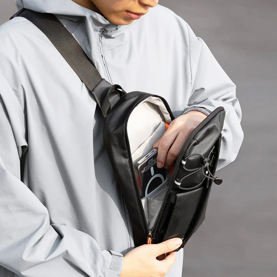 X-Row Sling Bag - Black - Image 11