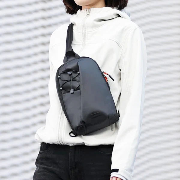 X-Row Sling Bag - Black - Image 6