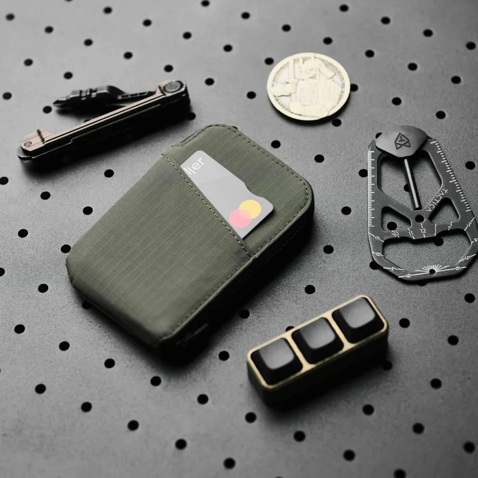 Zip Card Pouch - Axoflux Green - Image 3