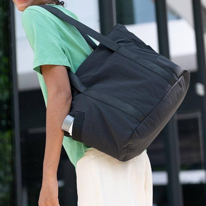 Zoraesque Tote Bag - Black